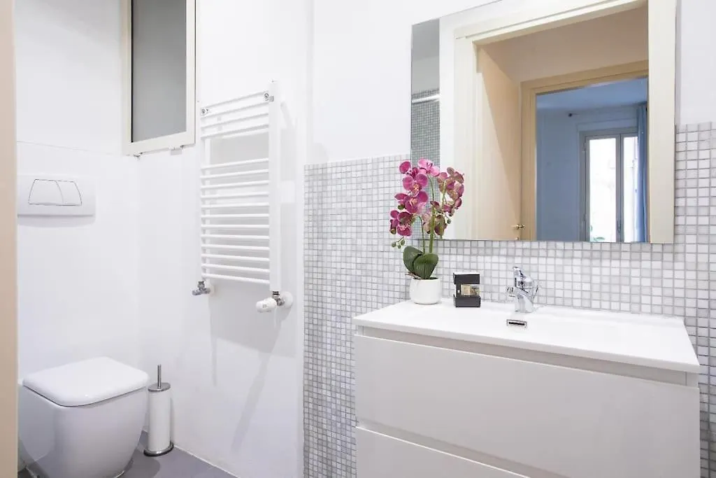 My Trastevere Three Bedroom View Apartment -Top Collection Rome Italy